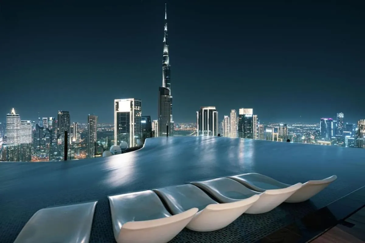 Appartamento Dive Into Luxury With Infinity Pool & Burj Khalifa Dubai