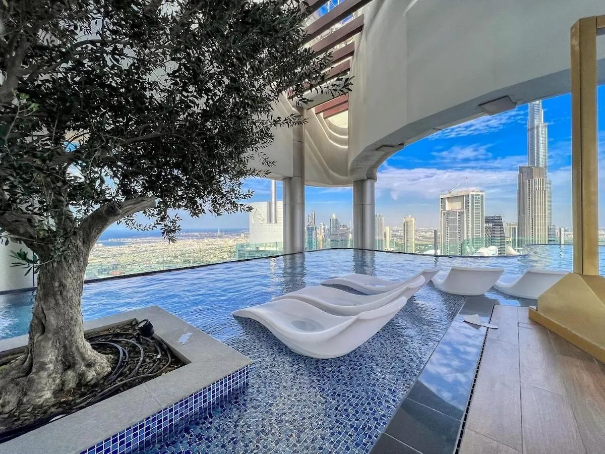 Appartamento Dive Into Luxury With Infinity Pool & Burj Khalifa Dubai
